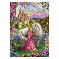 Девушка с единорогом на фоне замка