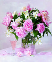 Без бренда «Нежный букетик с розами и настойка» в Перми